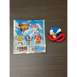Sonic The Hedgehot Character Blind Bag Magnet CHASE - Infinity Sonic